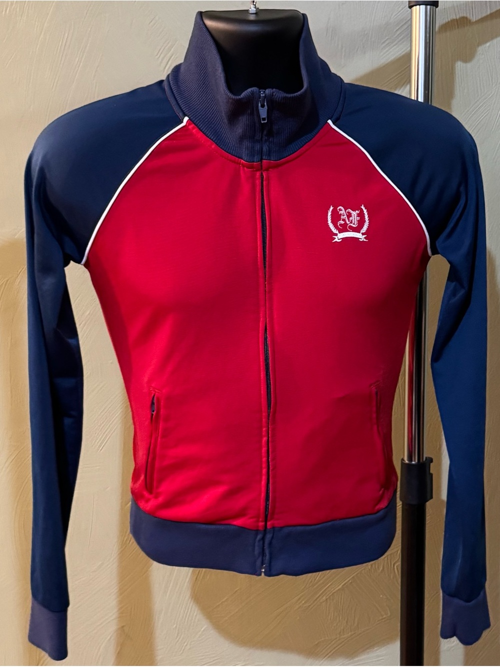 Vintage Y2K Abercrombie Kids Red Navy Track Jacket - Youth Medium